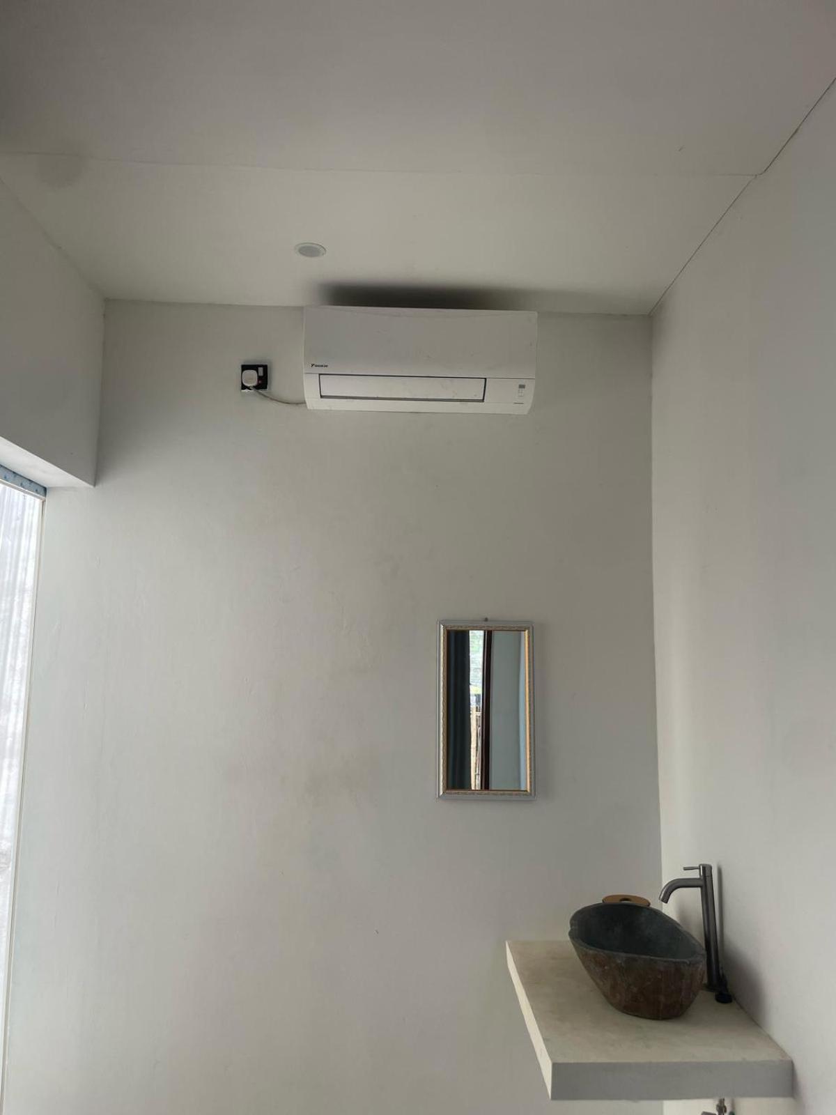 The Corner Homestay Kuta  Exterior foto